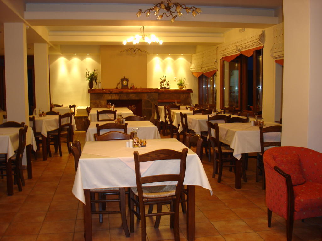Elatou Hotel Ano Chora Exterior photo